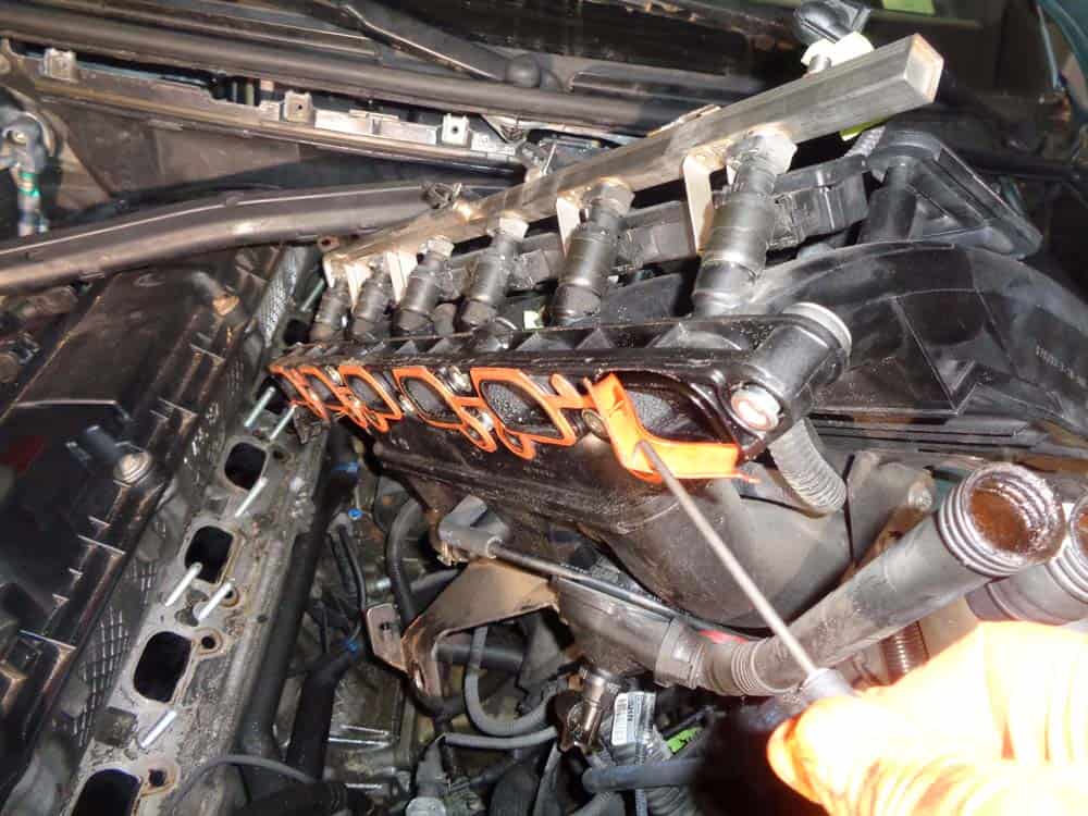 See P04B9 in engine
